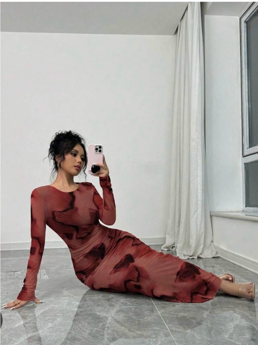 Women’s Red Abstract Print Long Sleeve Bodycon Dress